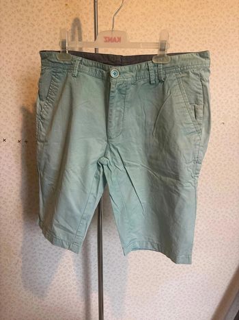 Short taille 42 marque devred