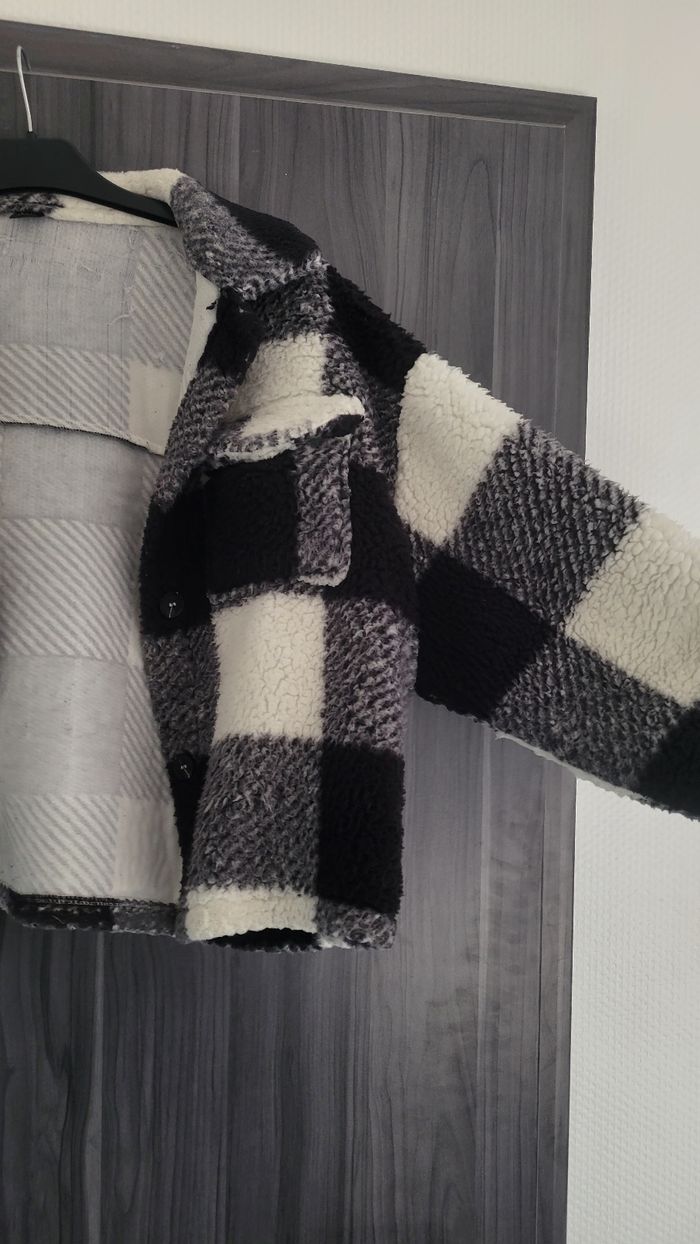 Veste polaire à carreaux noir et blanc - Taille L - photo numéro 2