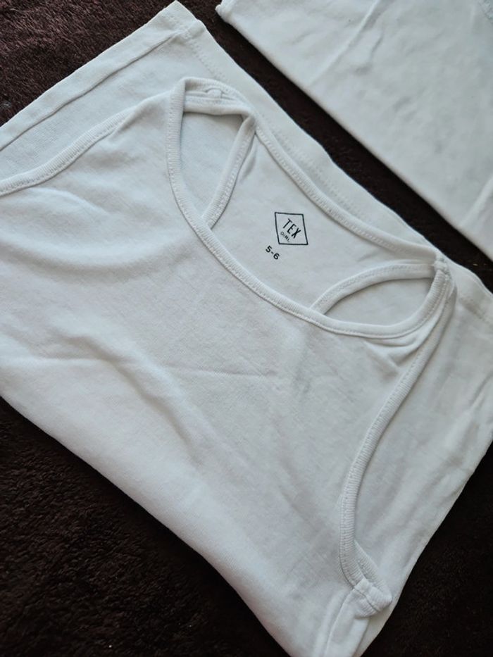 Lot débardeurs fille 5 ans - photo numéro 2