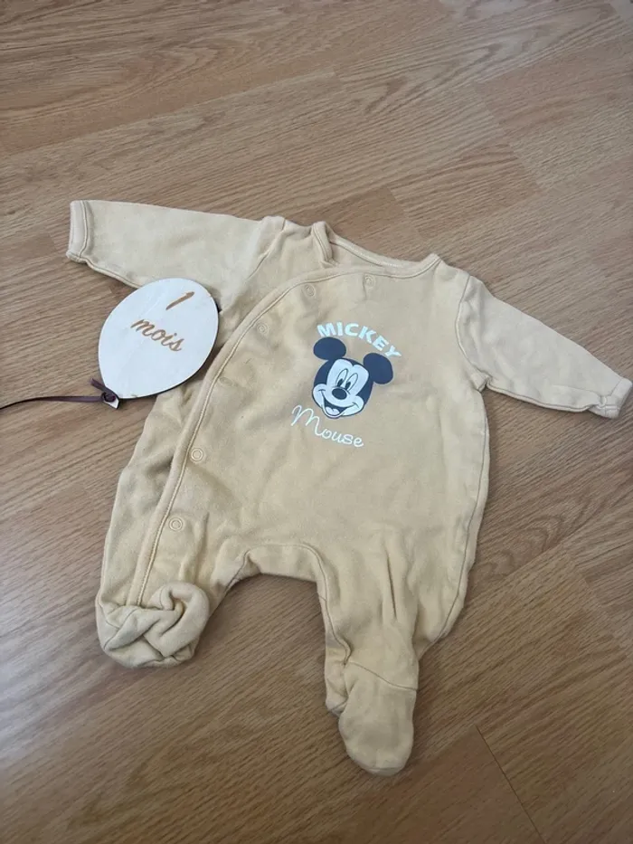2 pyjama Mickey - photo numéro 3