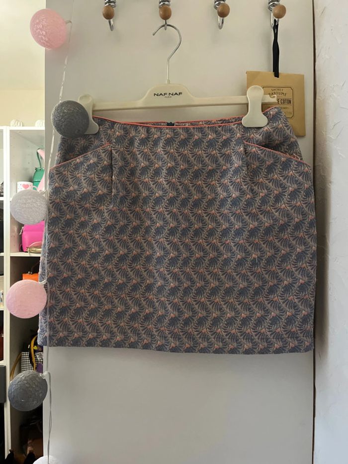 Jupe droite cache cache