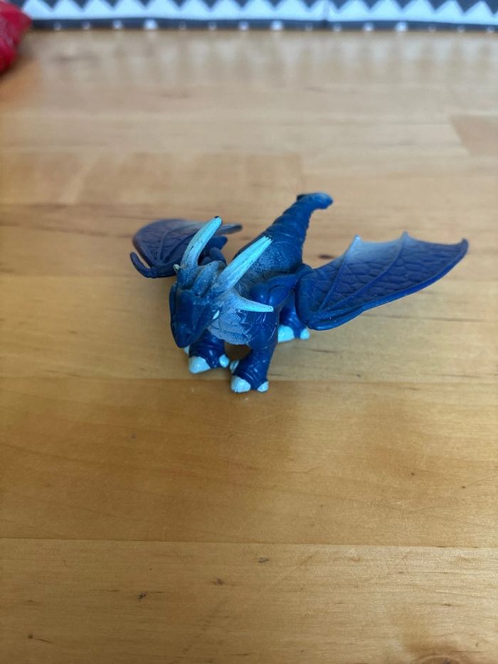 Jeune dragon ubisoft bleu - photo numéro 5