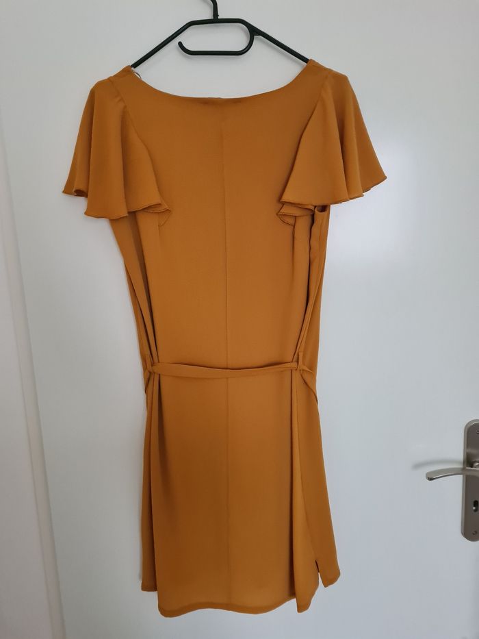 Robe moutarde - photo numéro 2