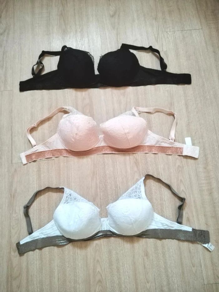 Lot de 4 soutiens-gorges Passionata 85E