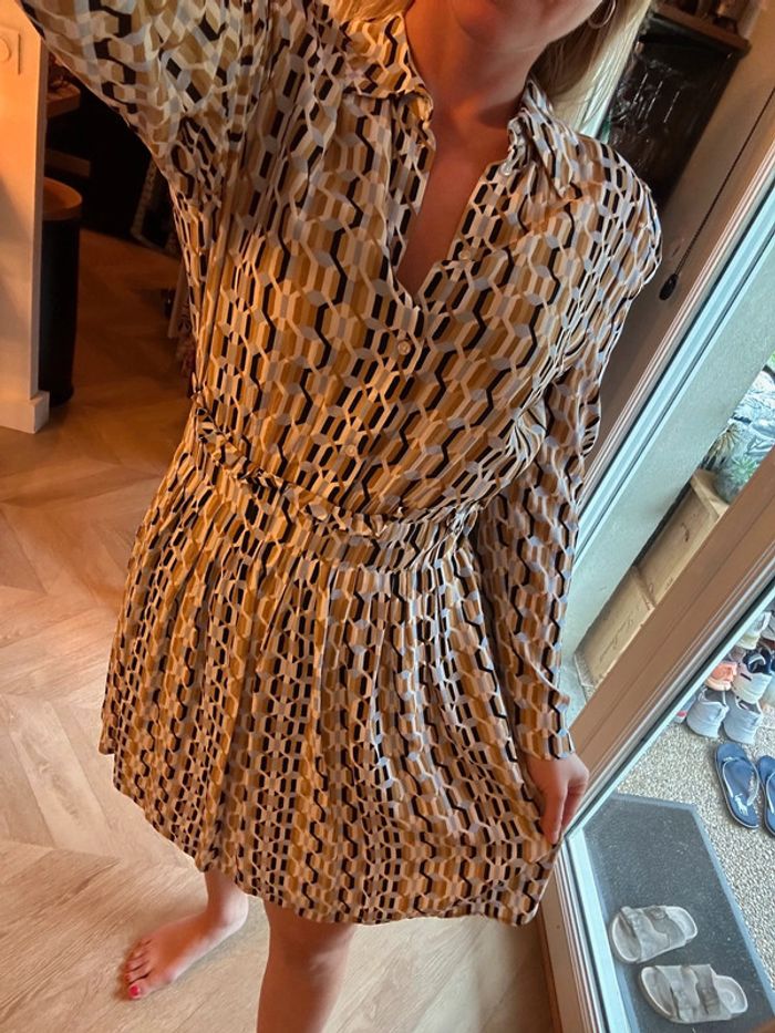 Robe midi imprimée Maje – neuve T.38 - photo numéro 2