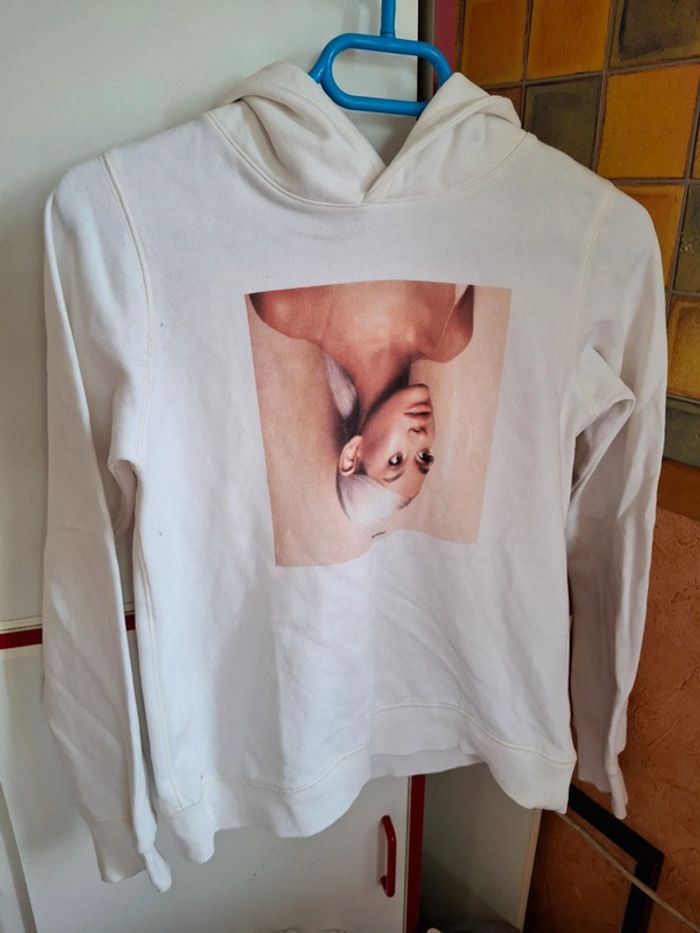 Pull ariana grande