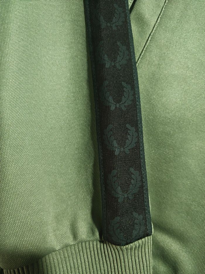 Magnifique veste de survêtement Fred Perry en taille S, couleur kaki. - photo numéro 2