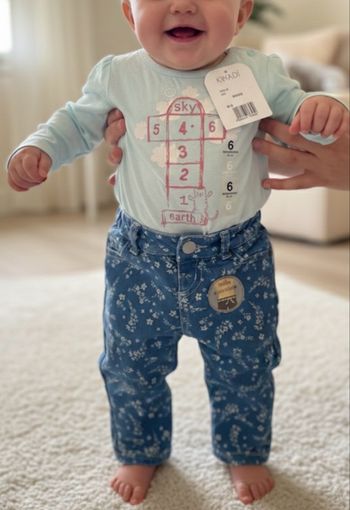 Ensemble fille taille 6 mois neuf