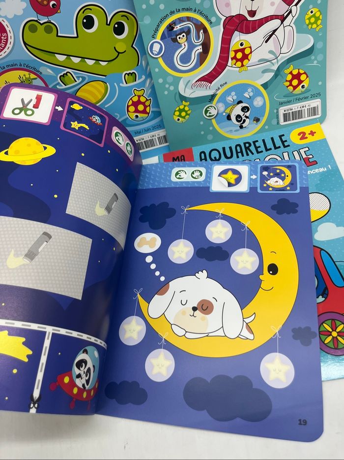 Lot de 4 livres d'activités Magazines Bout chou Mon premier magazine Motricité et aquarelle magique Neuf . - photo numéro 2