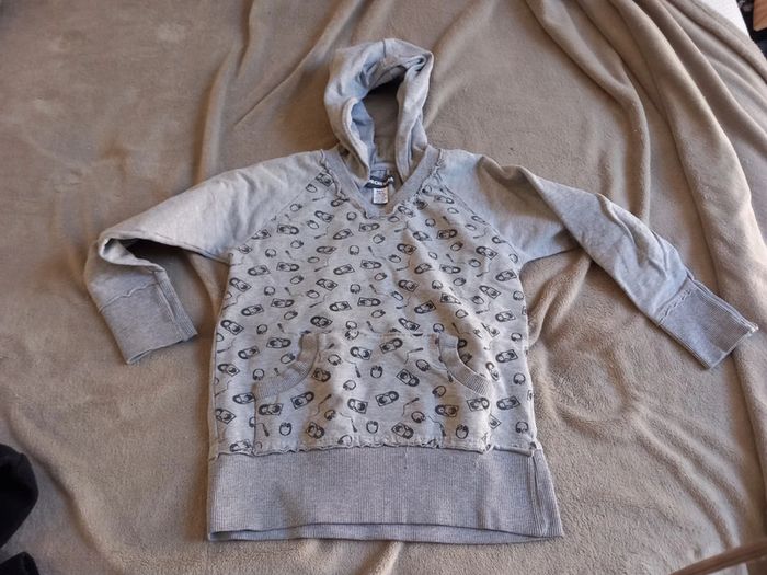 Sweat Taille 8 ans