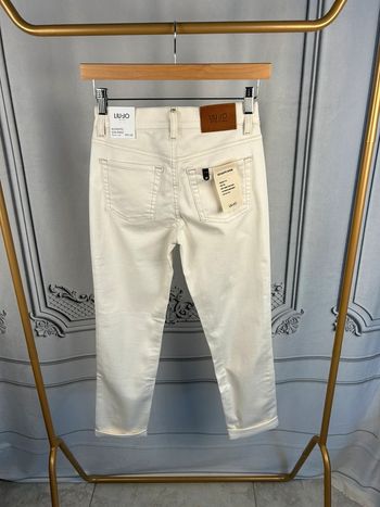 Jean slim LiuJo crème W25 L28 Neuf