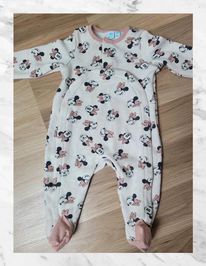 Pyjama - photo numéro 2