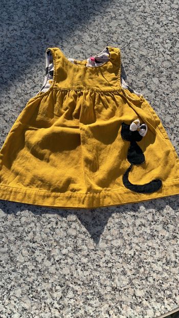 Robe moutarde