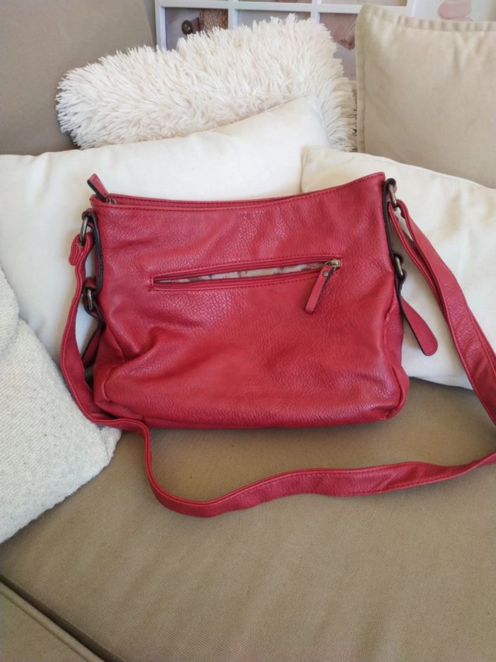 Sac rouge - photo numéro 2