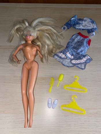 Barbie Mattel poupée disco beat 1990
