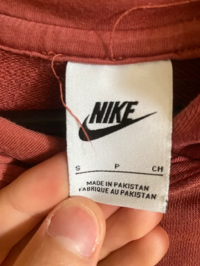 Pull Nike S - photo numéro 3
