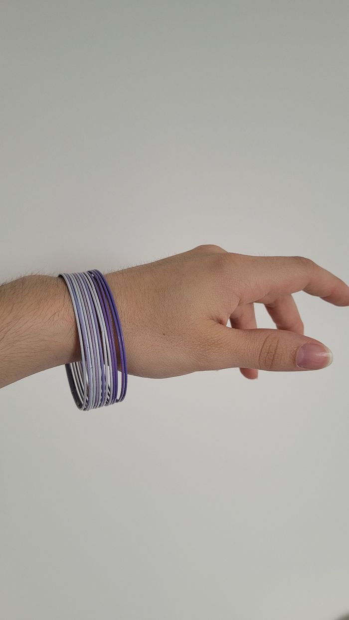 Bracelets rond anneaux bleutés - photo numéro 2