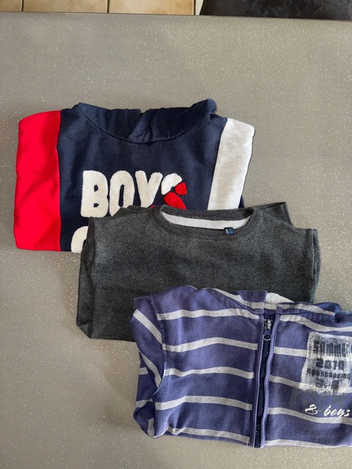 Lot de pulls 6 ans