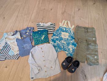 Lot de vêtements 18mois 