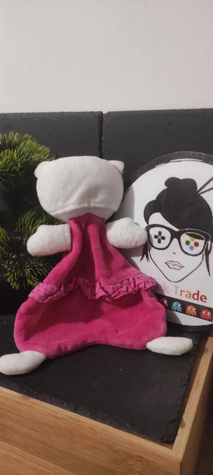 chat orchestra doudou rose blanc rayé rayure pois rond yeux fermés endormis premaman - photo numéro 2