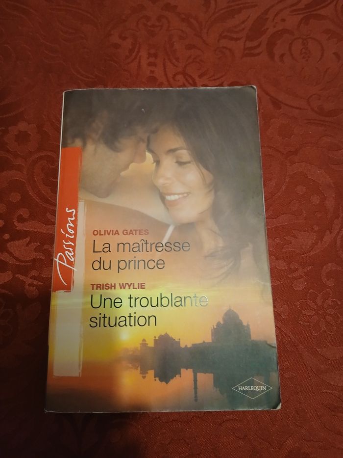Livre tome double harlequin passion
