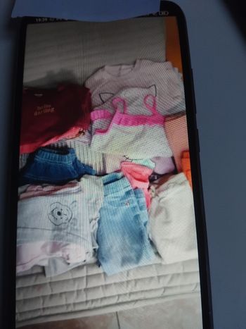 Lots de vêtements pour bébé 9/12 mois.