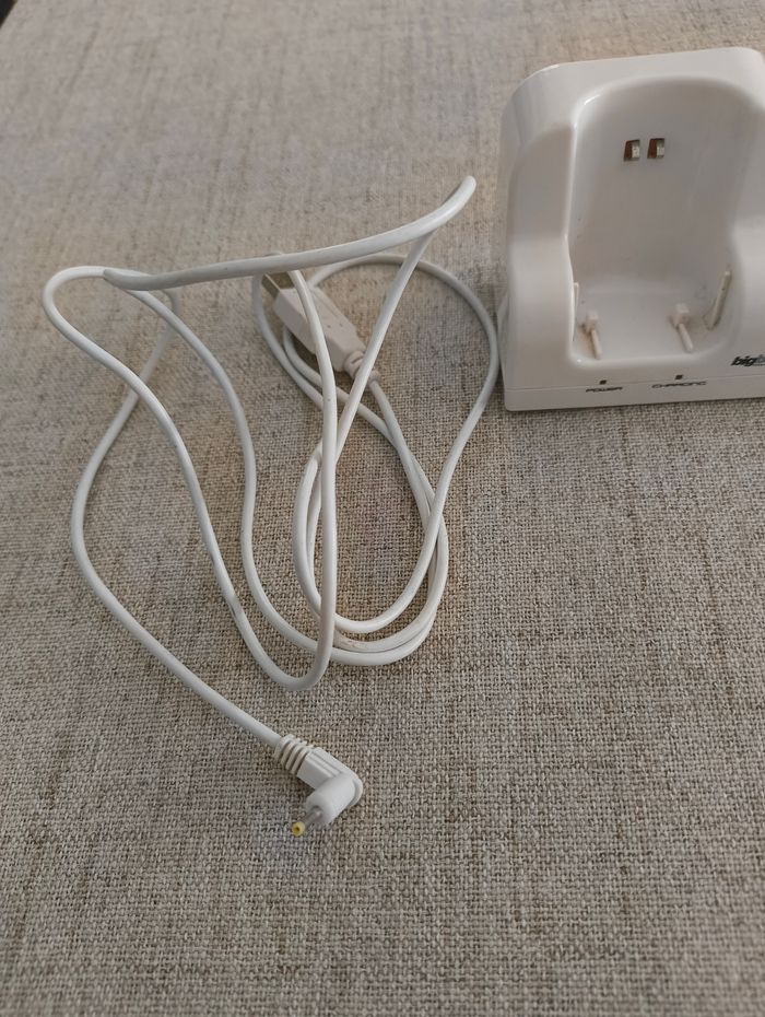 Double chargeur manettes wii - photo numéro 2