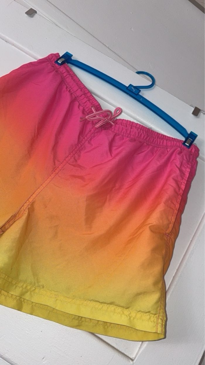 Short de plage - photo numéro 2