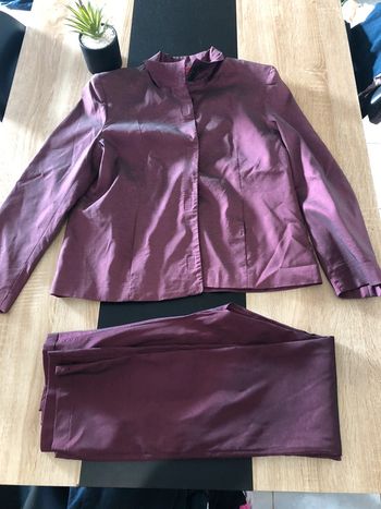 Ensemble femme 42 et 44