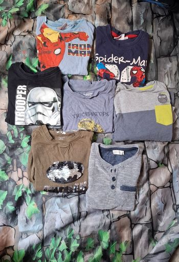 Lot 7 hauts t-shirt garçon 4 ans Star wars iron man dinosaure