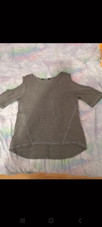 Top épaule dénudé