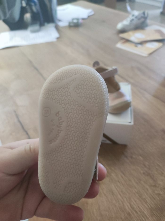 Chaussures bebe - photo numéro 2