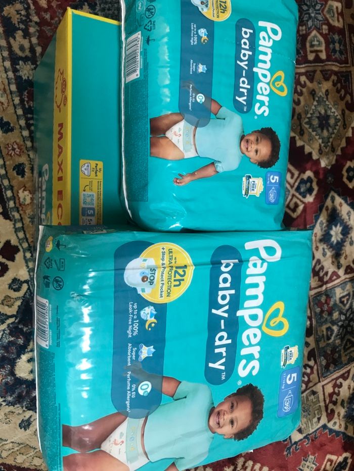 Lot 3 paquets. Pampers baby dry couches taille 5 - photo numéro 3