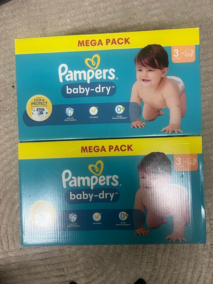 224 couches Pampers taille 3