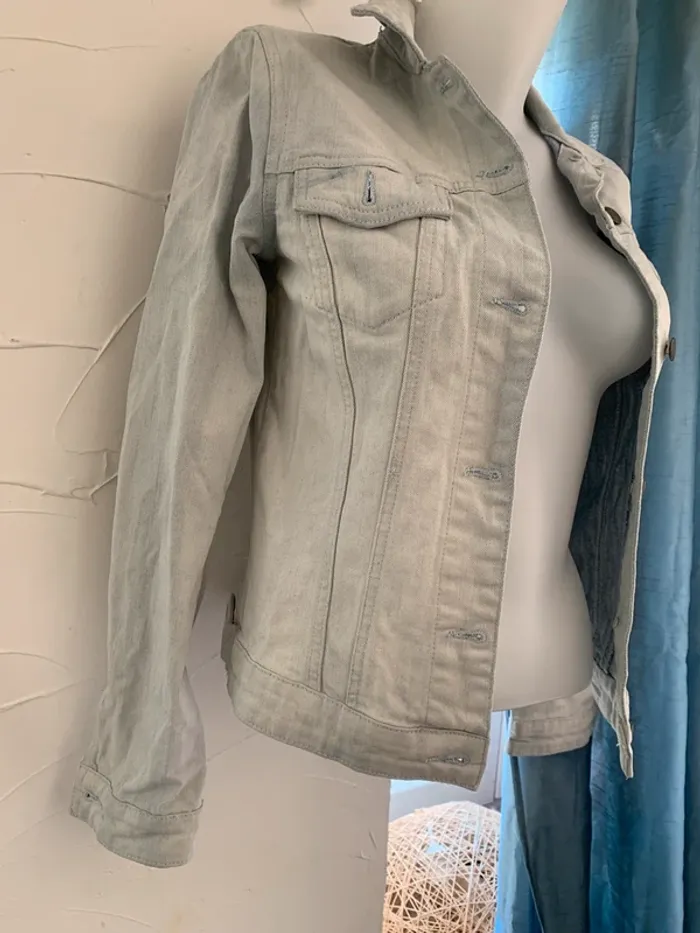 Veste Esprit en jean bleu clair taille 38 - photo numéro 3