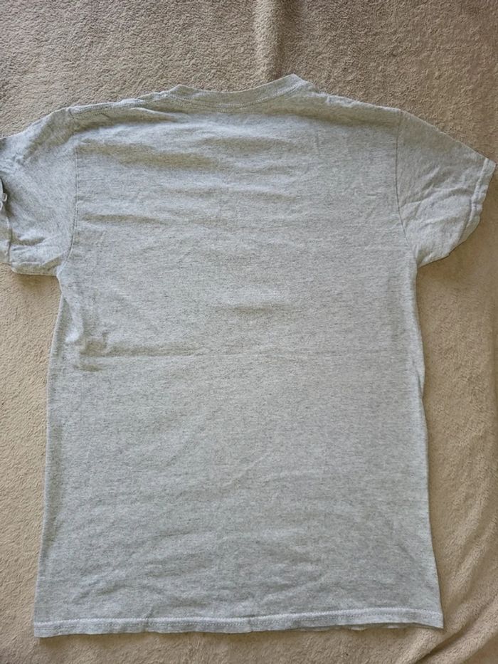 T-shirt Marvel taille S - photo numéro 2