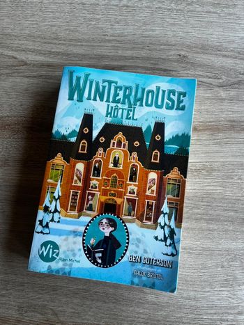 Roman jeunesse Winterhouse hôtel Tome 1