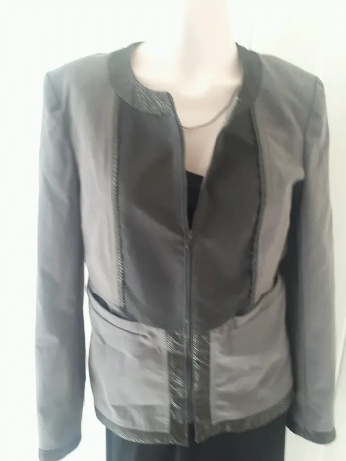 Veste courte taupe 42 - photo numéro 2