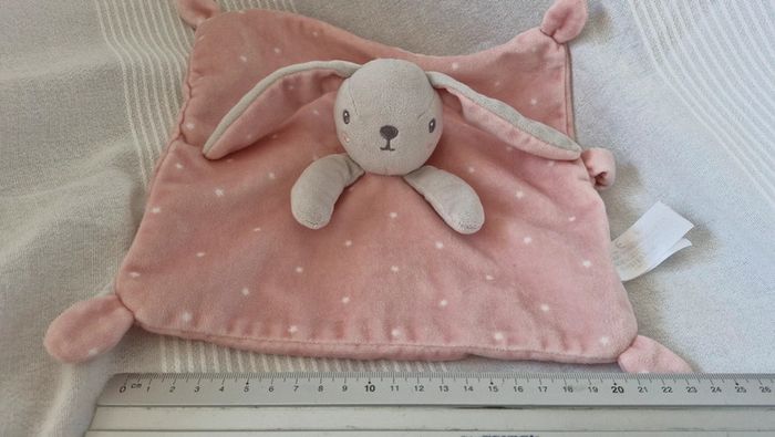 Doudou plat lapin rose avec étoiles simba - photo numéro 2