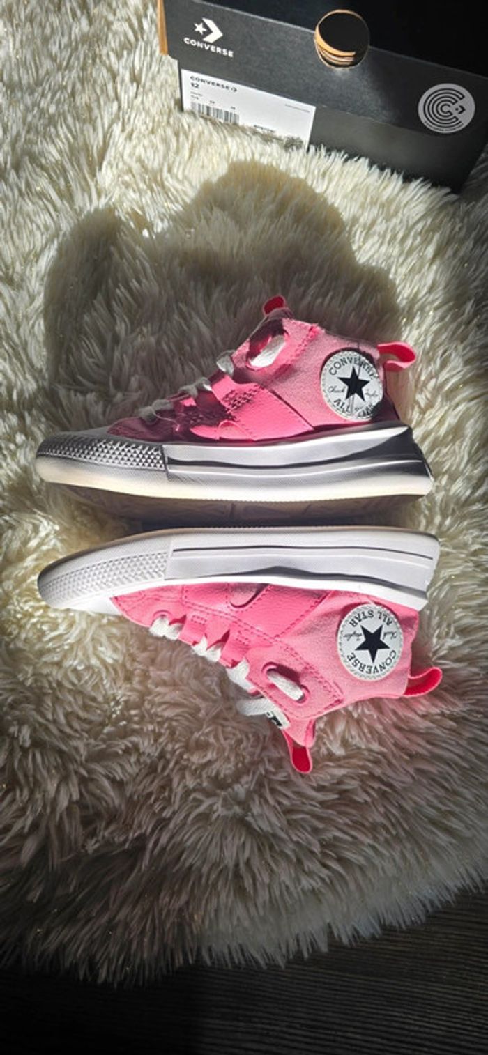 Converse

chuck taylor all star ultra - photo numéro 4