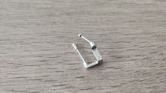 Levier de vitesse pièce détachée miniature jaguar SS 100 1937 1/18 burago #B62