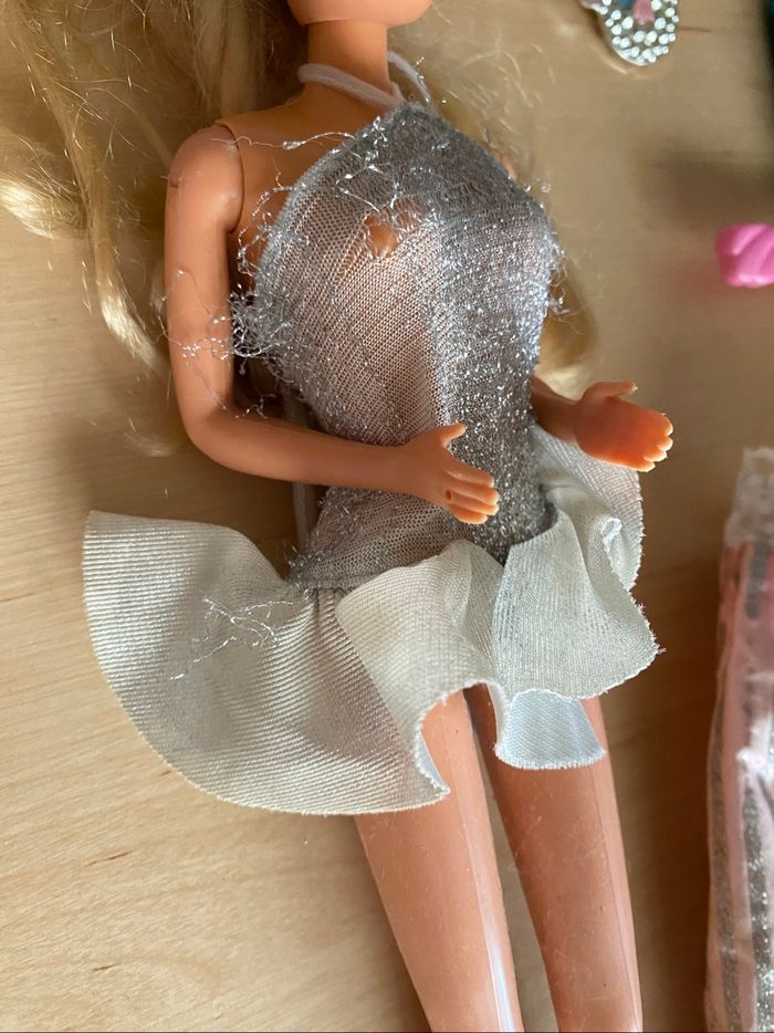 Barbie Mattel poupée Jewel secrets 1986 blonde rose argent collier - photo numéro 2