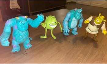 Lot figurines Disney et Pixar