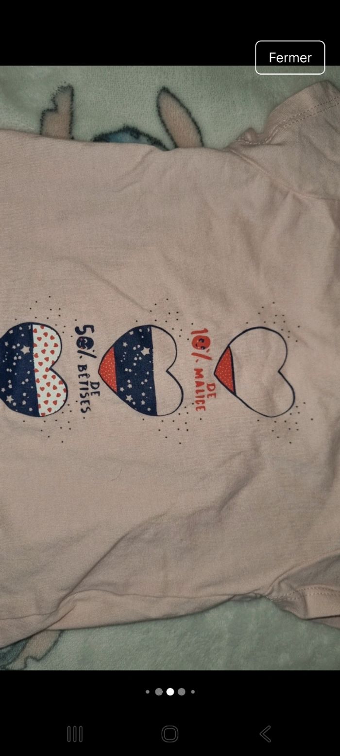 Tee-shirt manche courte 6 mois en très bon état - photo numéro 3