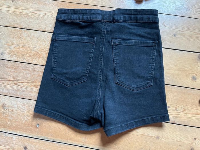 Lot de 4 shorts fille - taille 34 - photo numéro 10