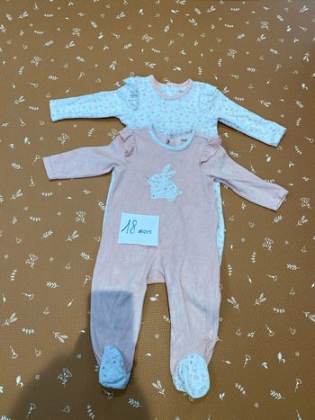 Lot pyjamas velours 18 mois - lapin