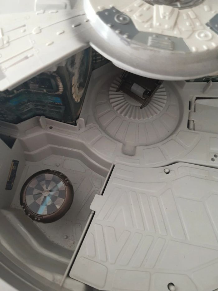 Star Wars Faucon Millenium 2004 Hasbro - photo numéro 16