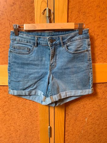 Short taille 40 Noisy May