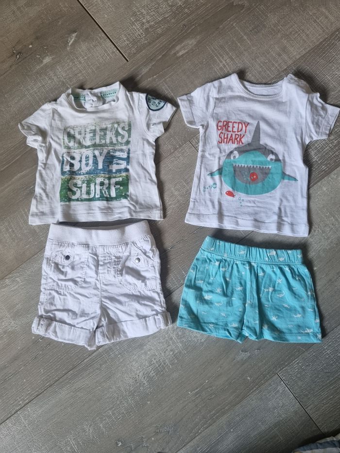Lot 2 ensembles t-shirt + short 1 mois