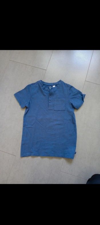 Tee shirt